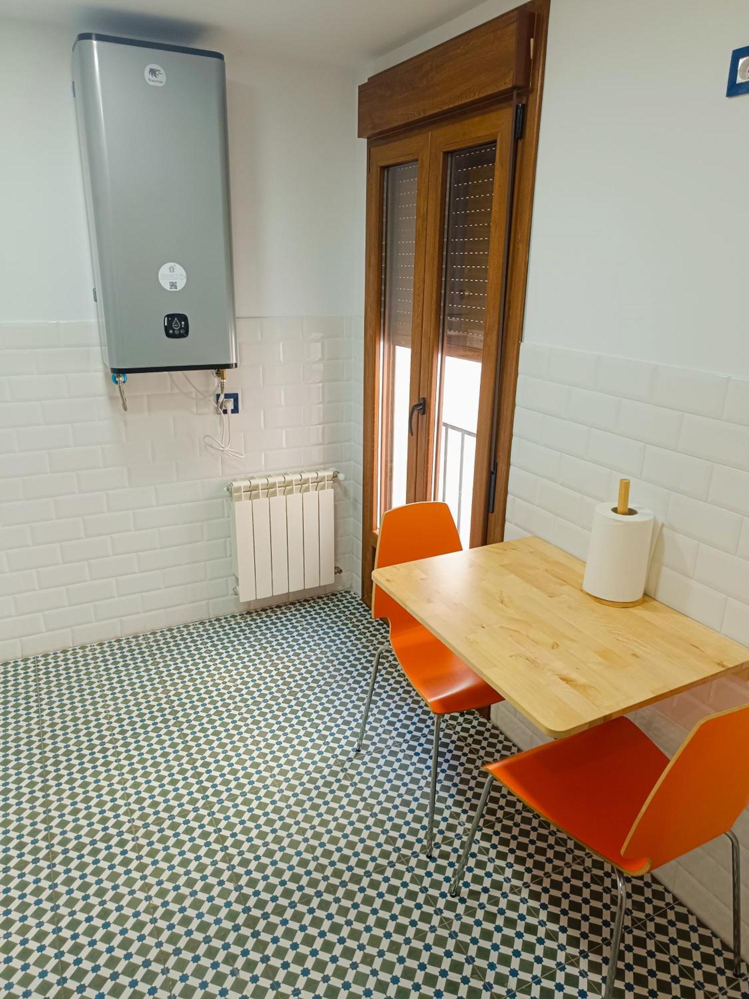Al-Qazeres Suites Caceres Bagian luar foto